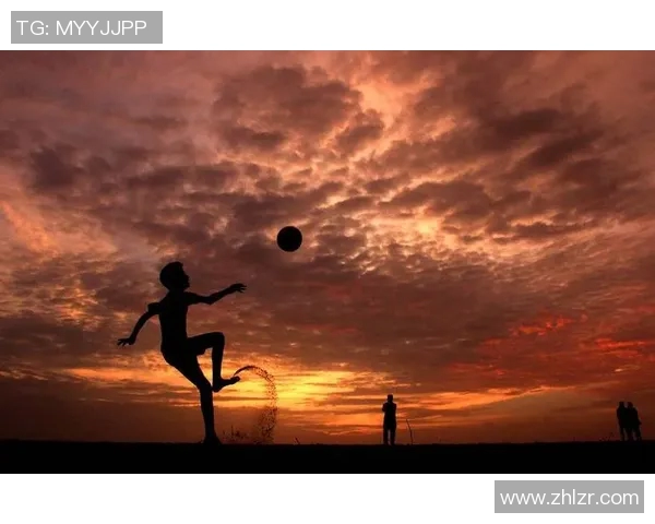 足球之影：球场巨星剪影演绎足坛辉煌瞬间